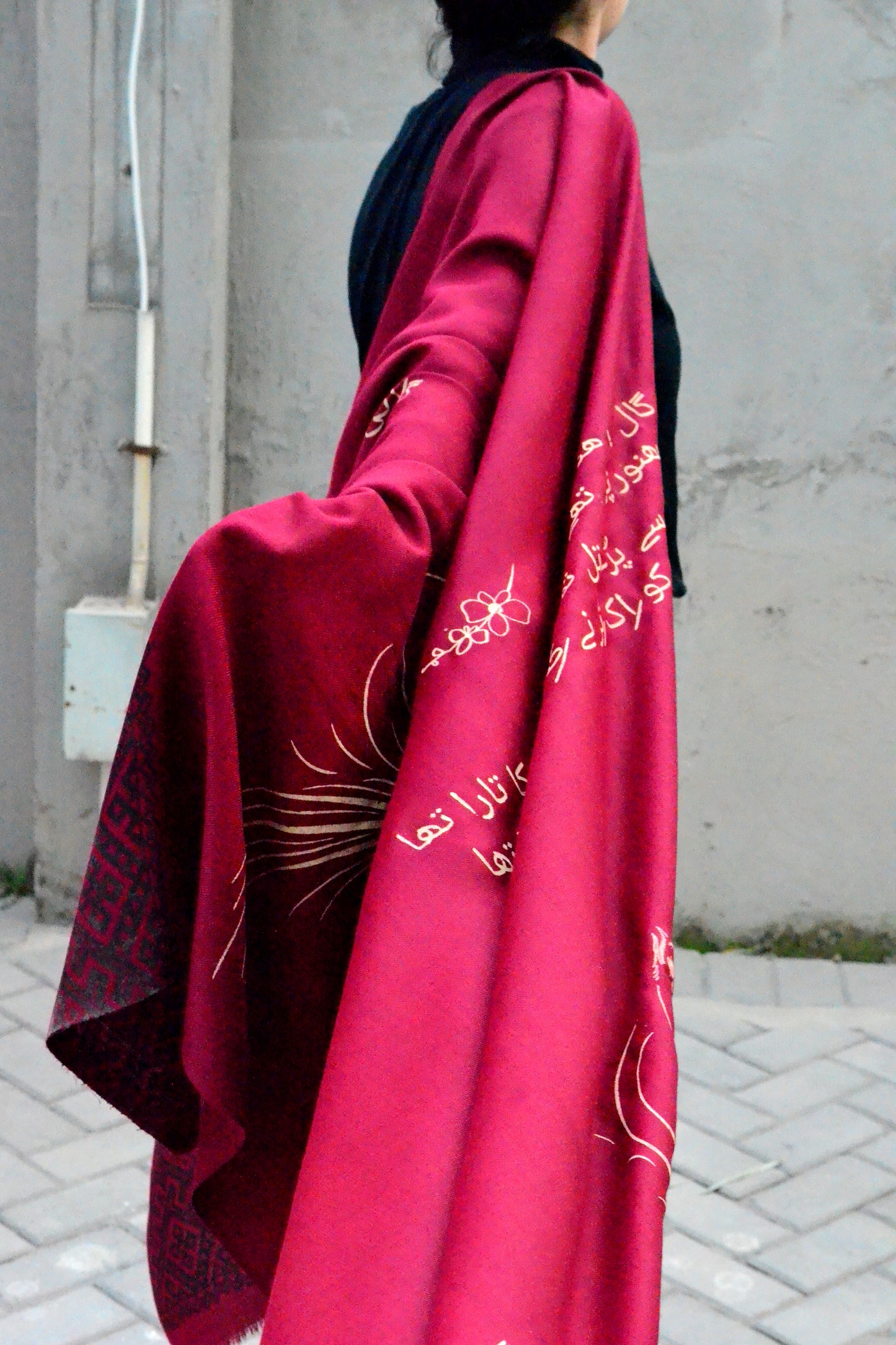 Maroon Sirapa Husn Shawl