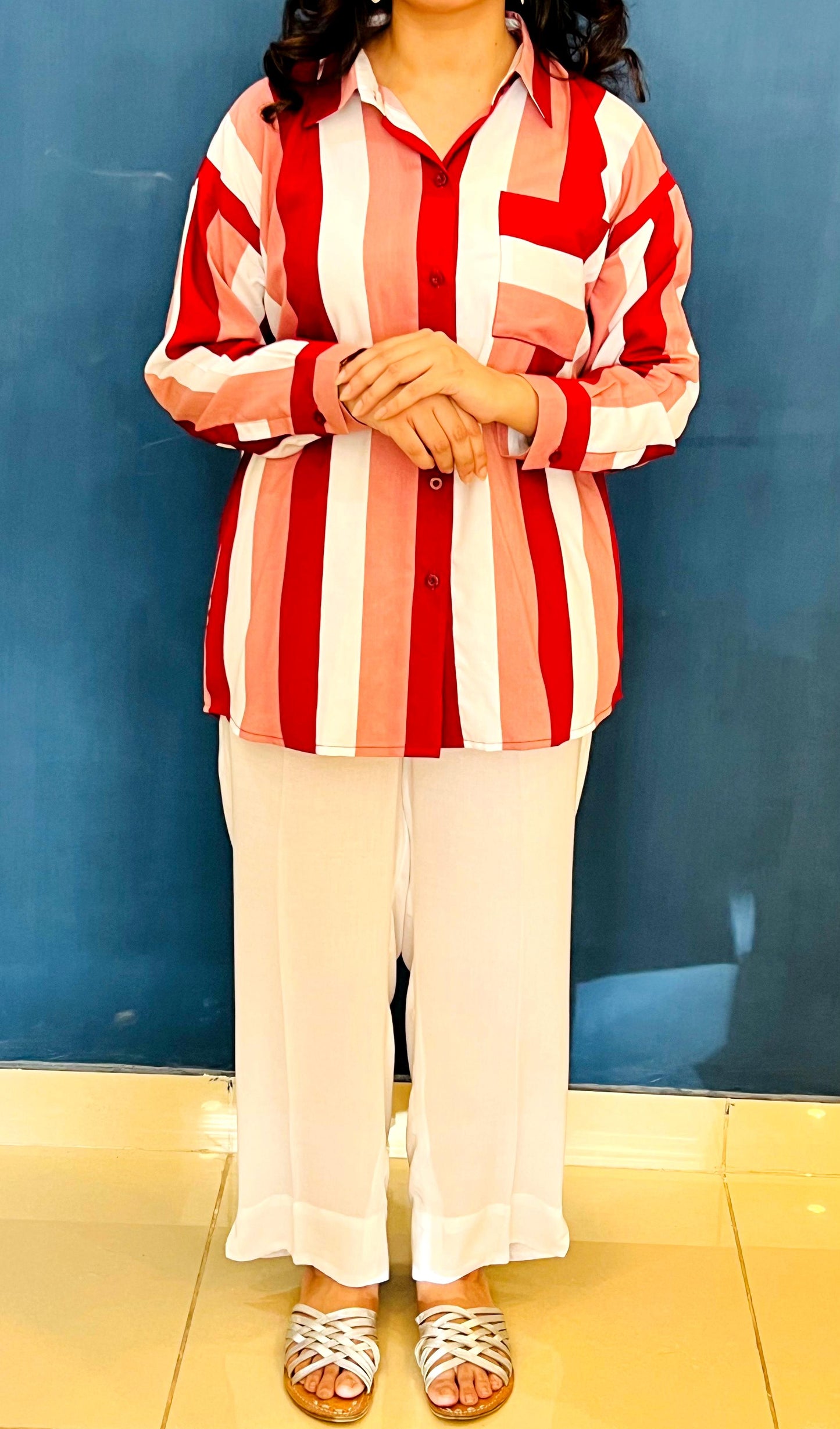 White Trousers with a Slit