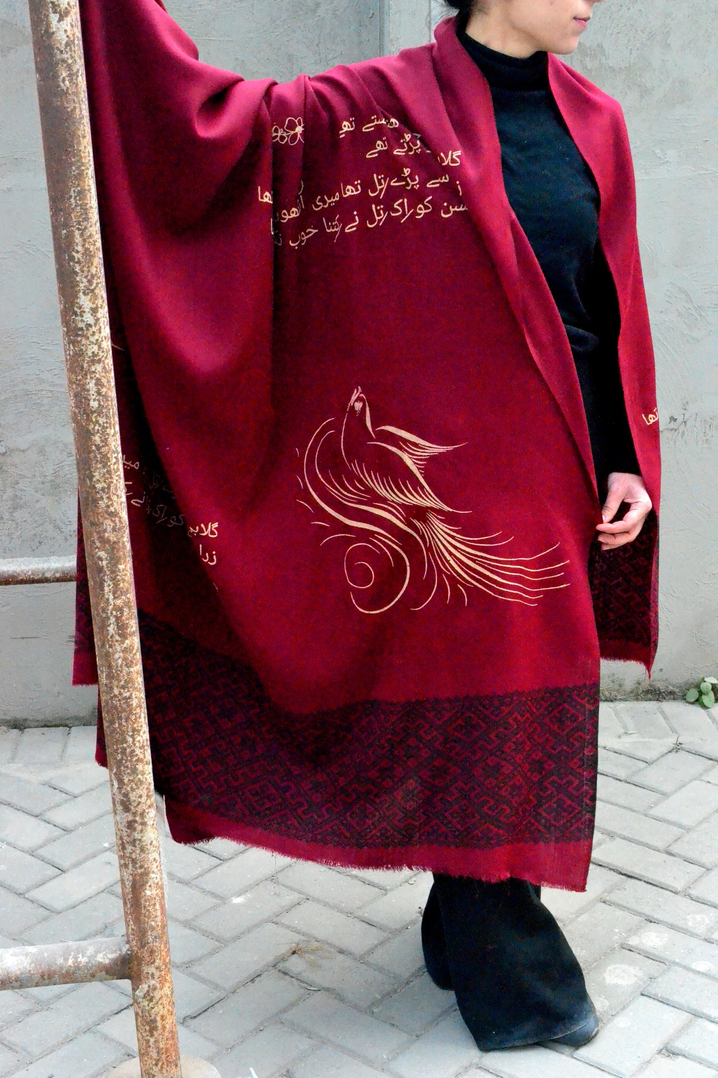 Maroon Sirapa Husn Shawl