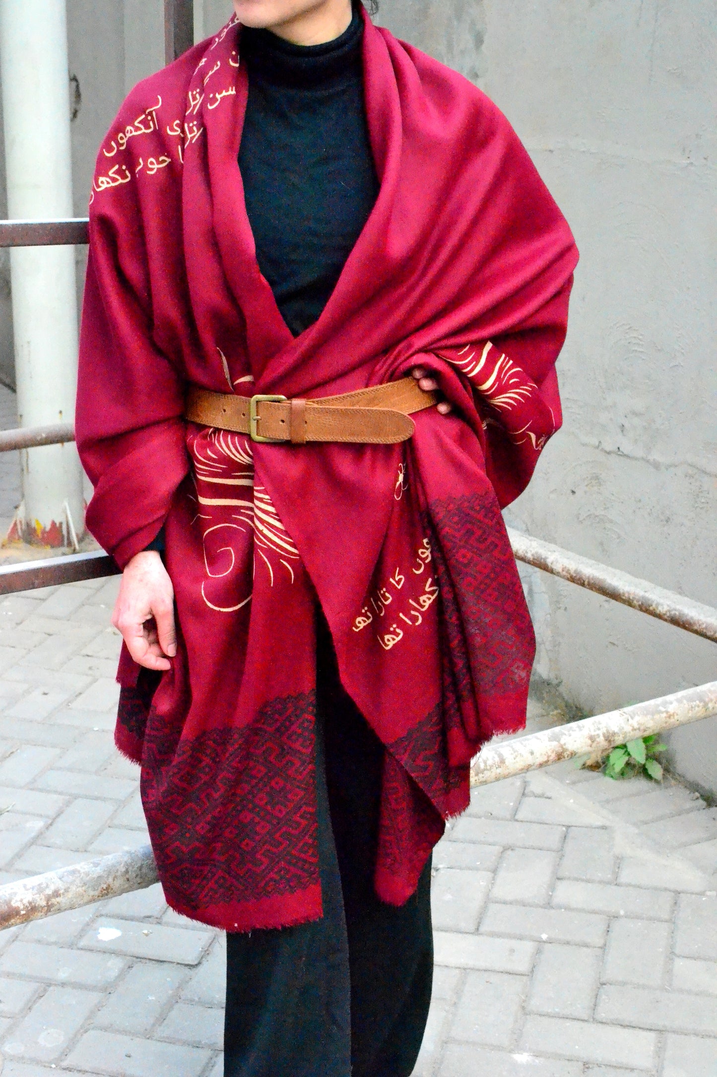 Maroon Sirapa Husn Shawl
