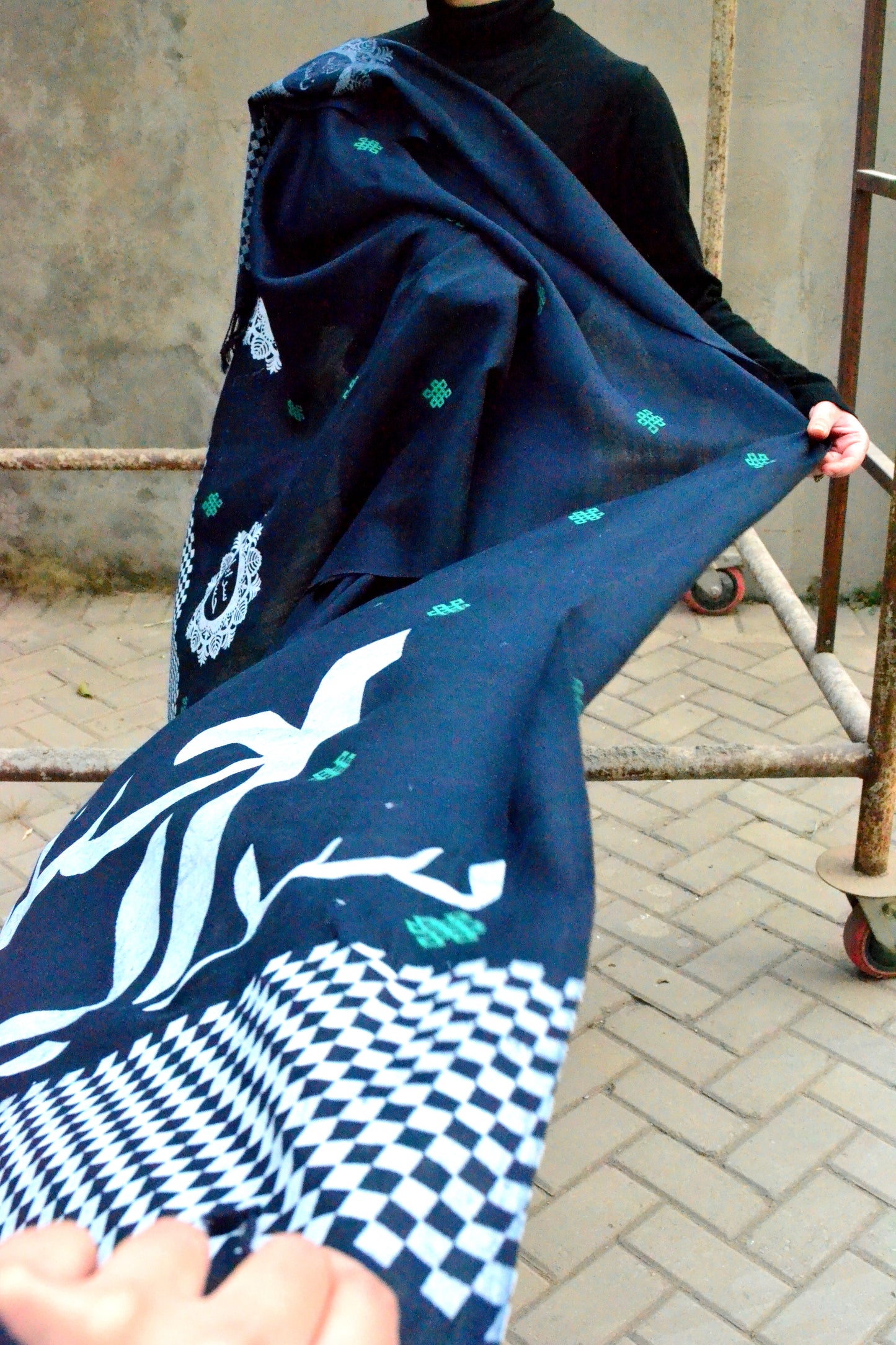 Blue Sirapa Husn Shawl
