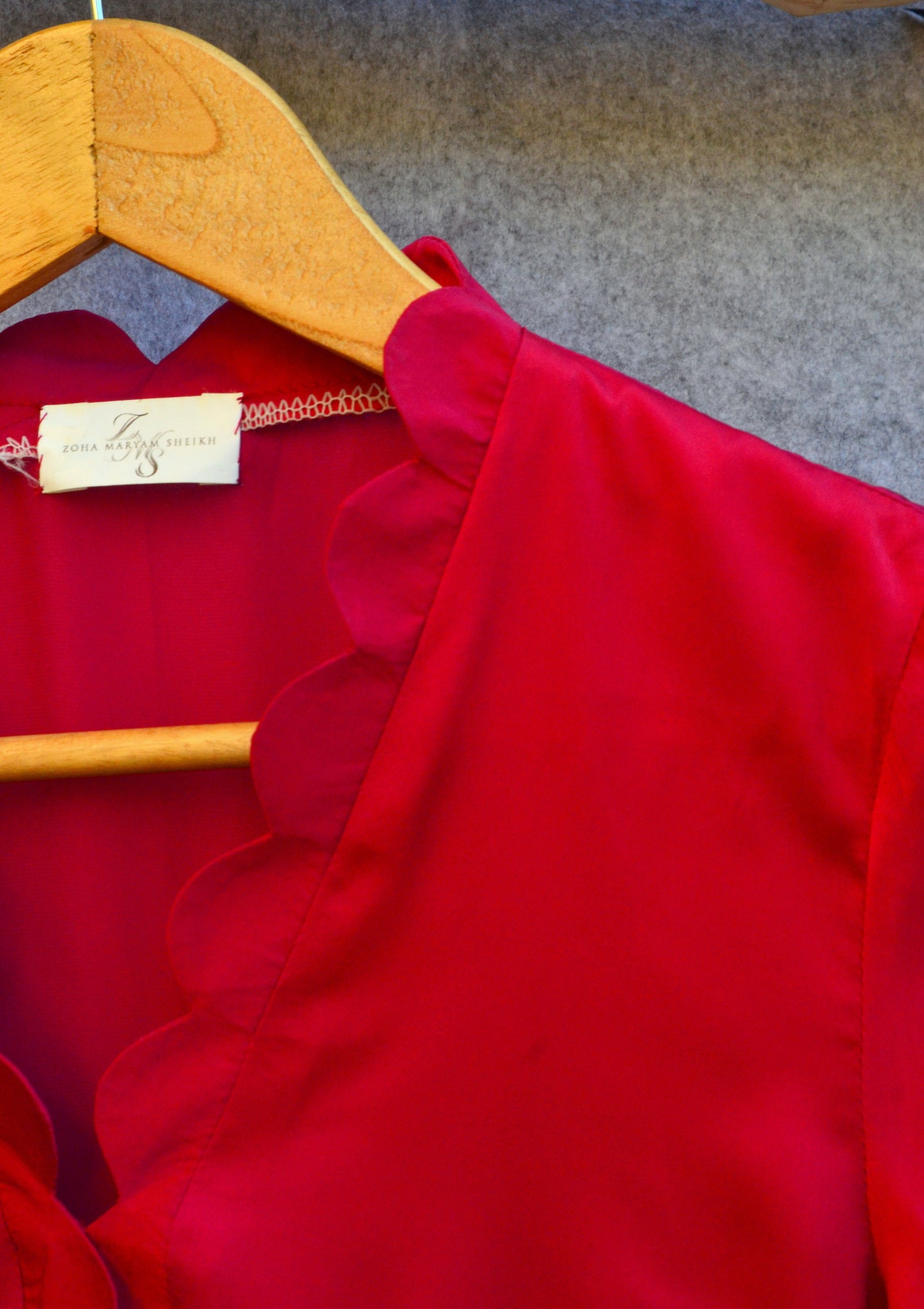 Scalloped Edge Shocking Pink Silk Kurta