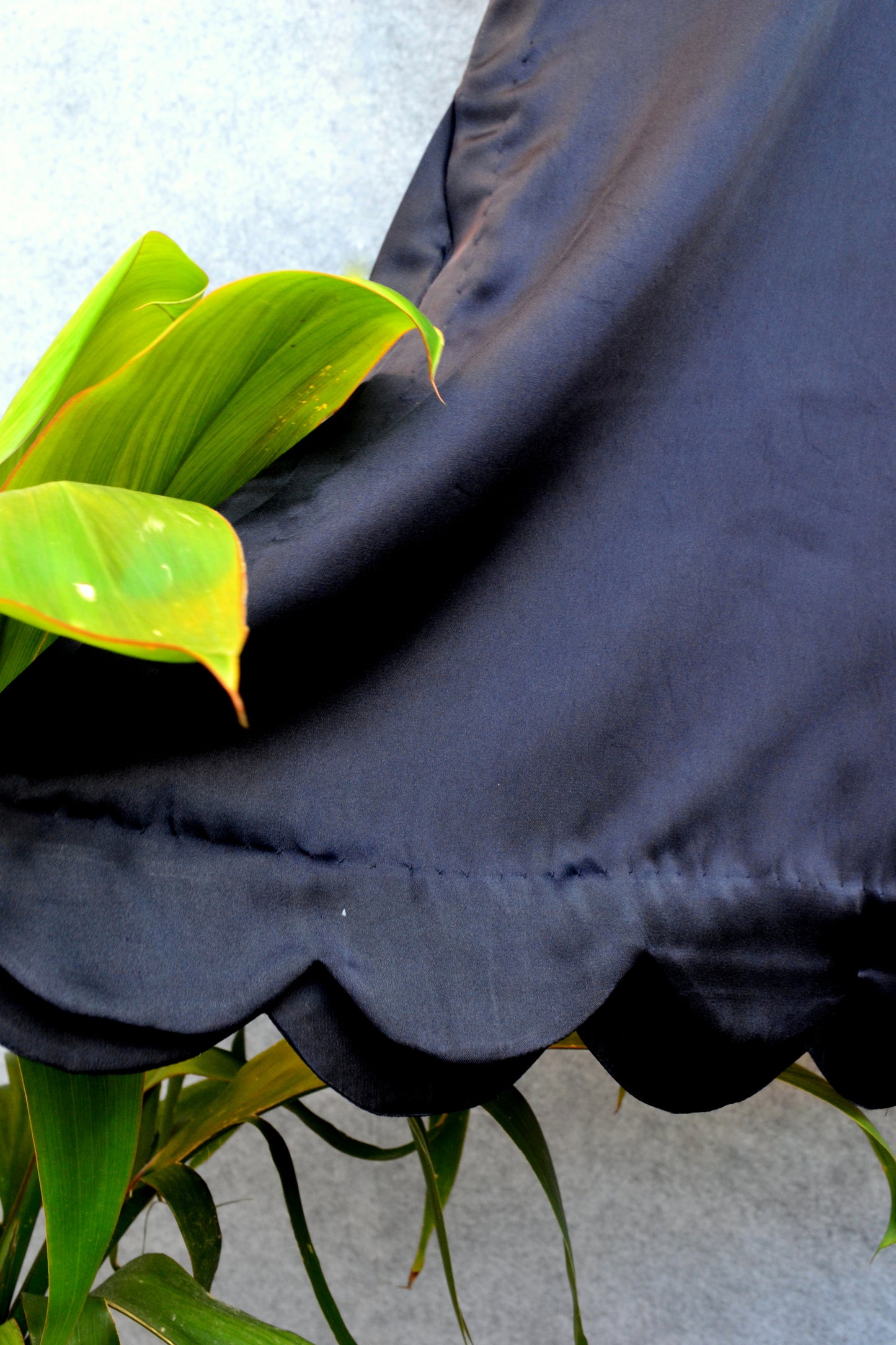 Scalloped Edge Midnight Blue Silk Kurta