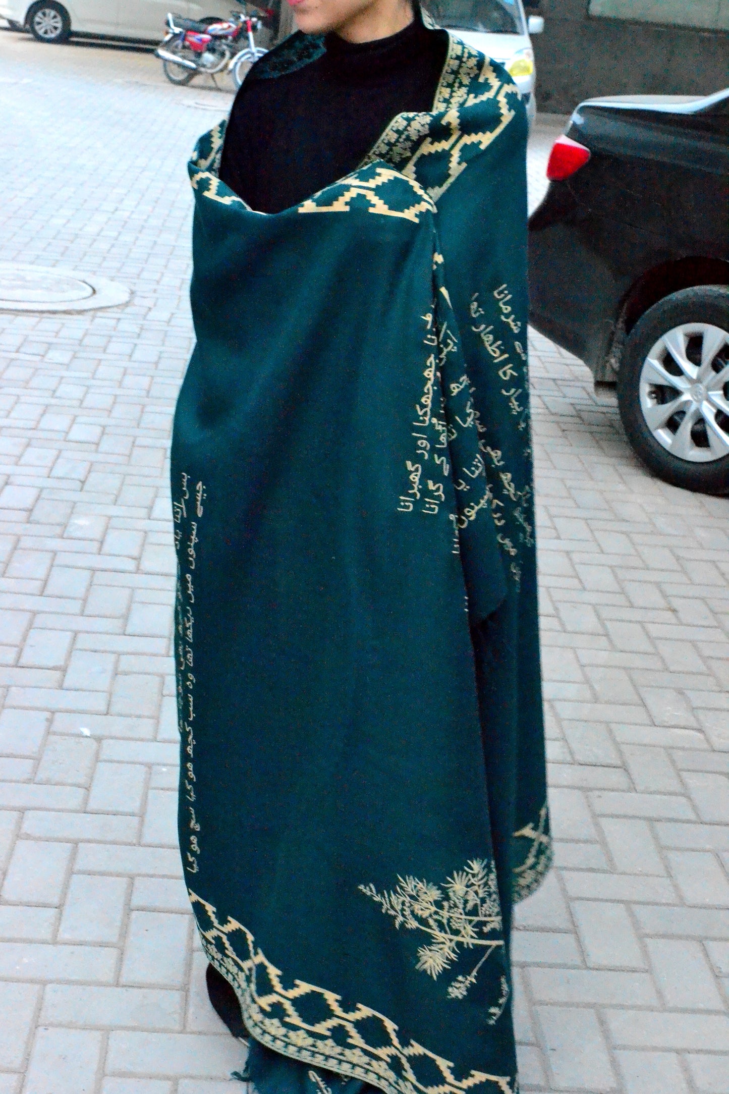 Green Sirapa Husn Shawl