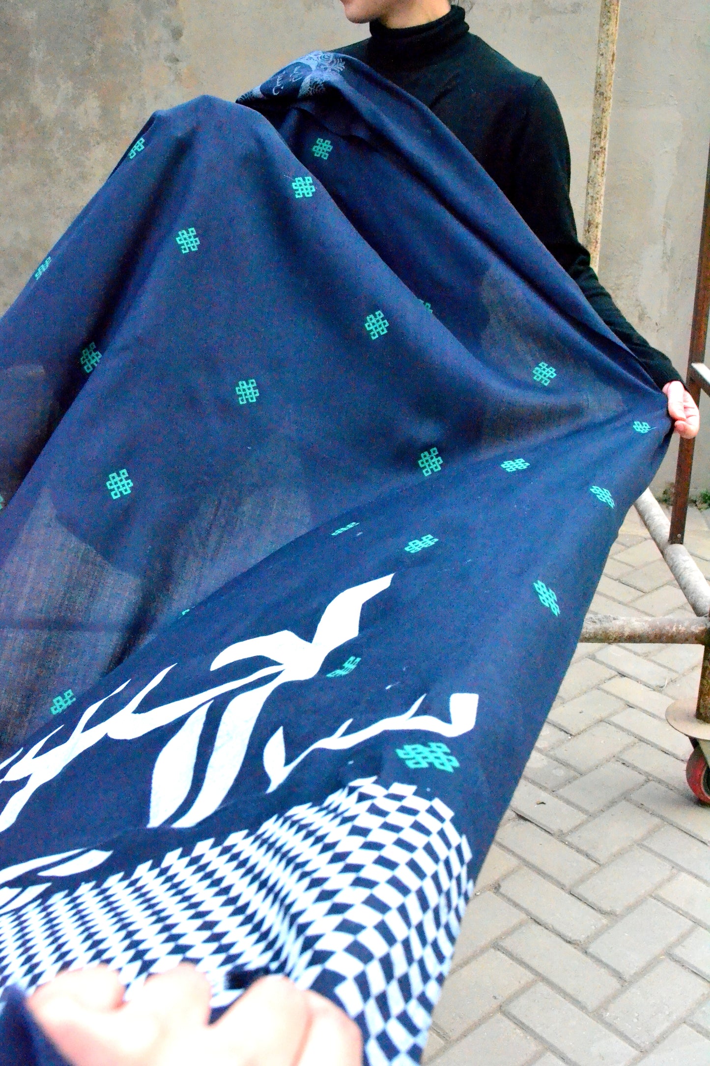 Blue Sirapa Husn Shawl